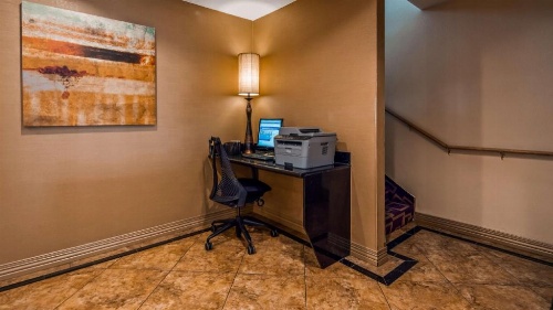 Best Western J. C. Inn image 30