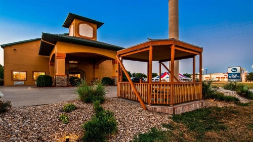 Best Western J. C. Inn image 39